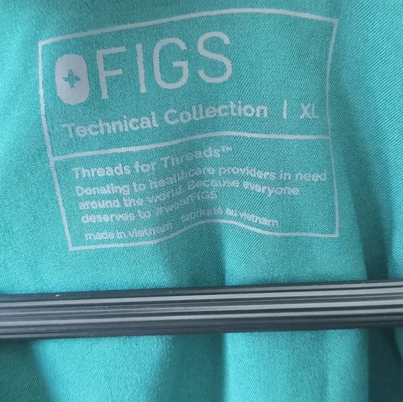 Figs Men's Teal V-Neck Shirt - Picture 5 of 7